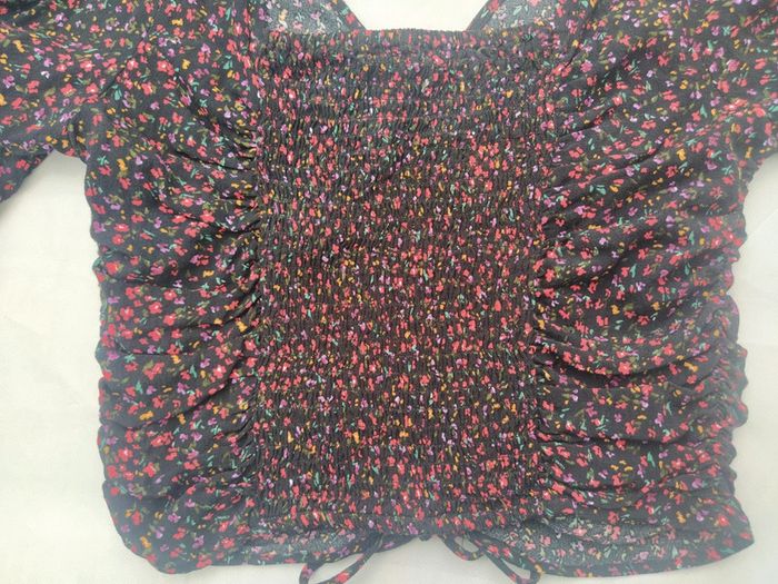 Blouse crop fleurie H&M - photo numéro 6