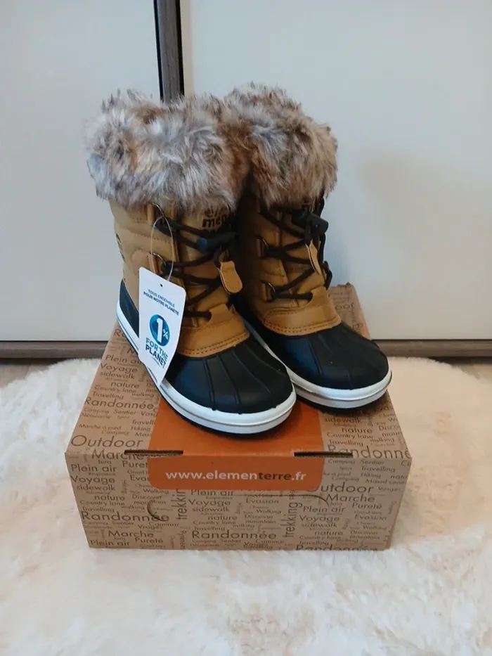 botte de neige jaune moutarde taille 31