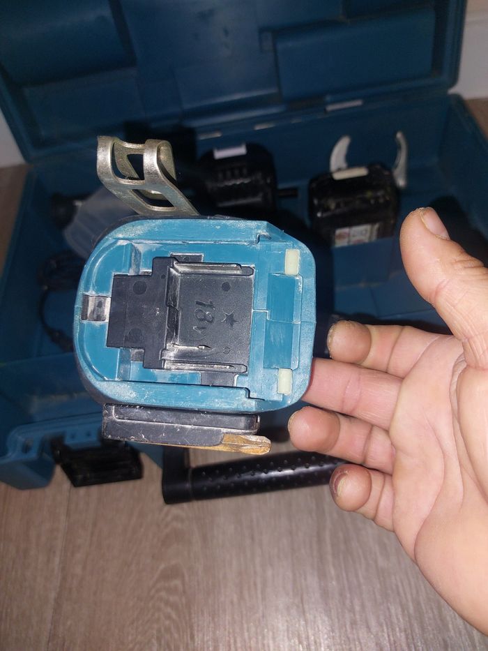 Viceuse pirceuse makita DHP481 - photo numéro 5