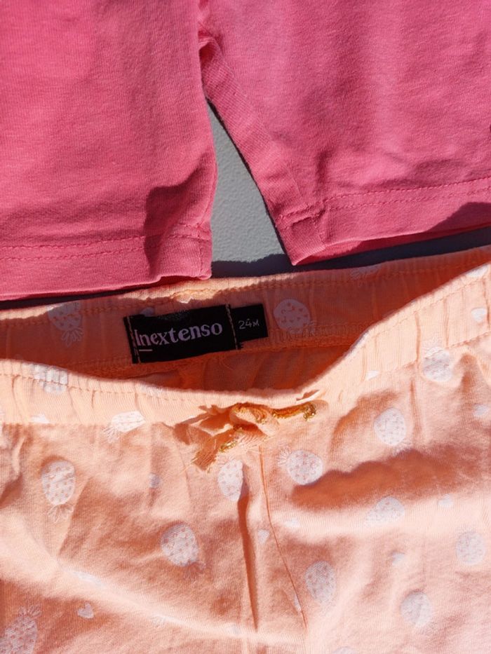 Lot 4 shorts 2 ans - photo numéro 2