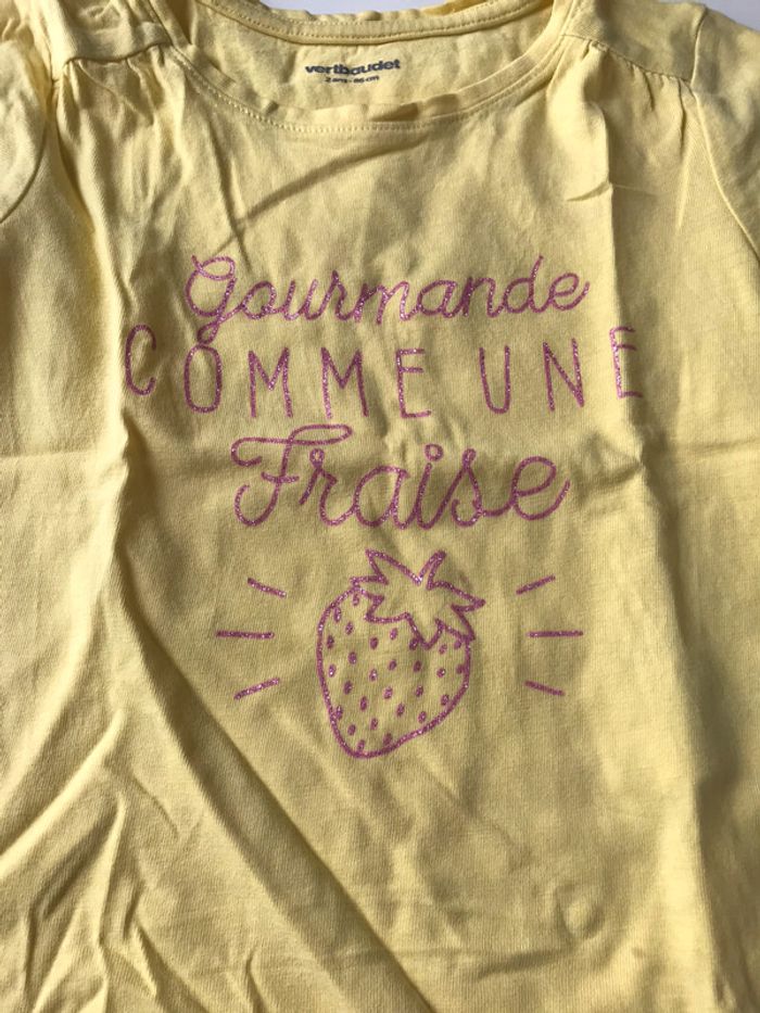 T-shirt Gourmande comme une fraise ! - photo numéro 3