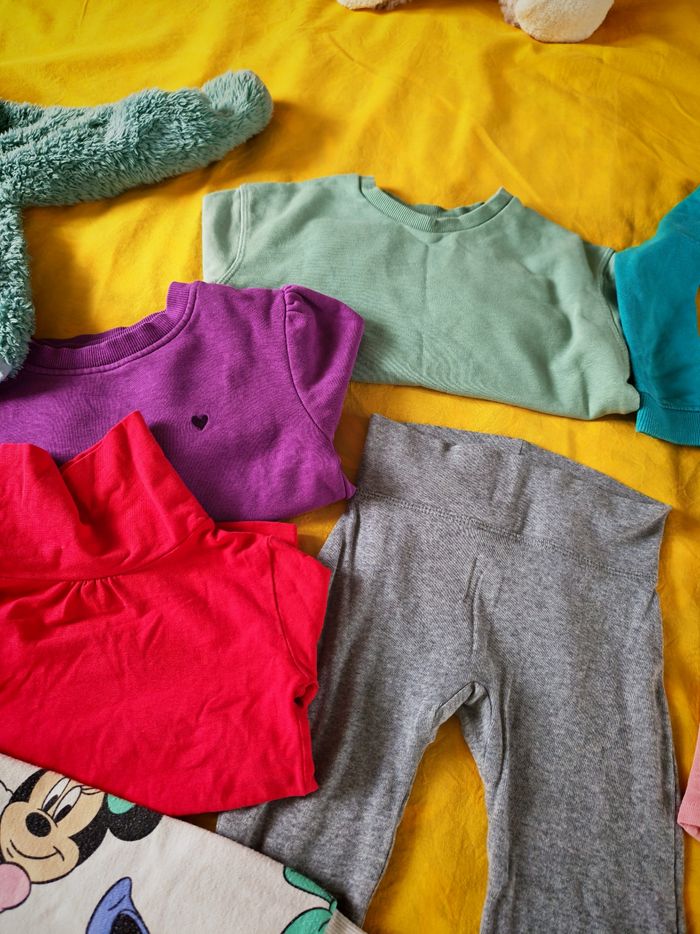 Lot vêtements fille 3 ans - photo numéro 4