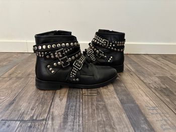 Bottines rock argentées Eden Shoes pointure 37