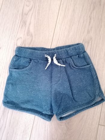 Short en molleton bleu marine chiné Kiabi 18 mois