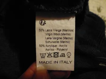 Pull col rond bleu et noir homme