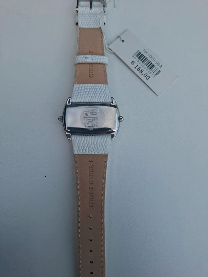 Montre Citizen femme neuve - photo numéro 3