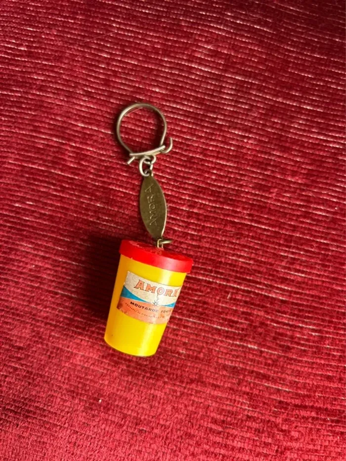 Porte-clé Amora vintage années 1960 - photo numéro 6