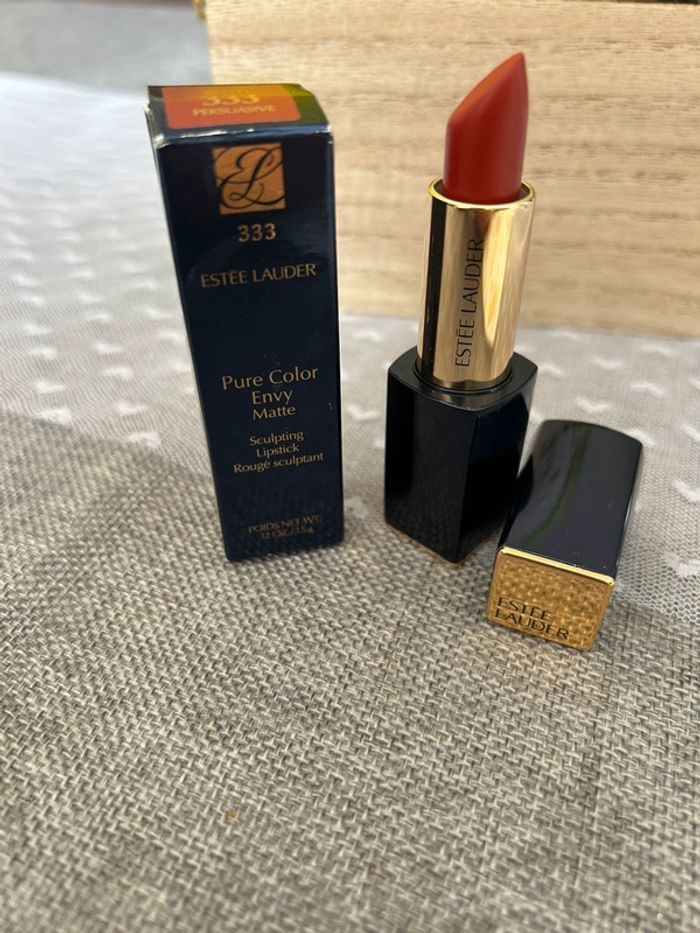 Rouge à lèvre Estée Lauder neuf Numéro 333 - photo numéro 3