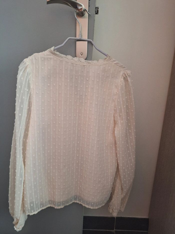 Blouse blanche - photo numéro 3