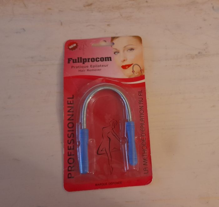 Accessoire professionnel d'épilation comme au fil - photo numéro 2