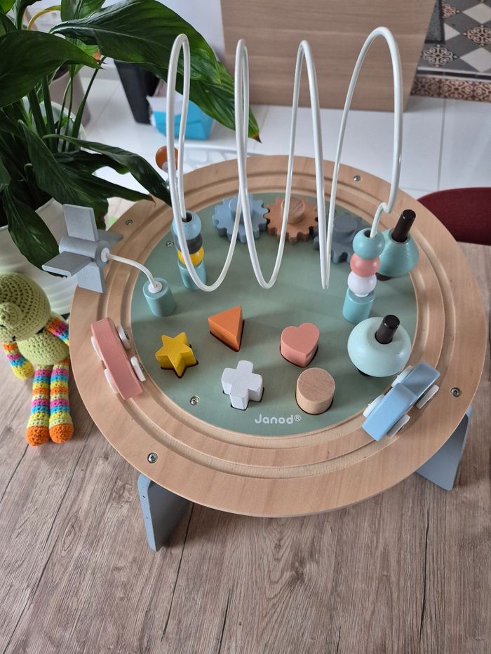 Table éveil bois Janod - photo numéro 2