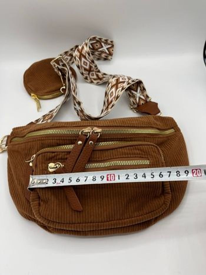 Sac banane bandoulière velours - photo numéro 5