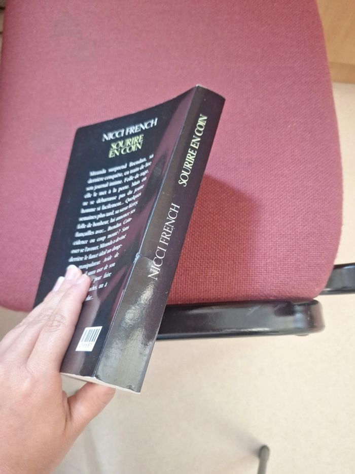 Sourire en coin livre - photo numéro 4