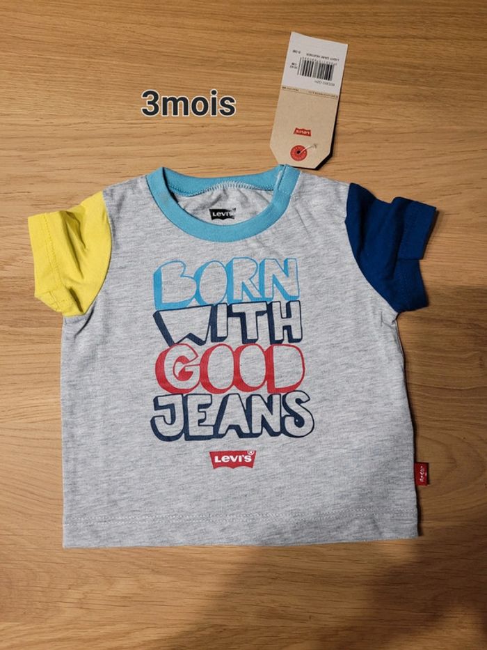 Tee-shirt Levis neuf