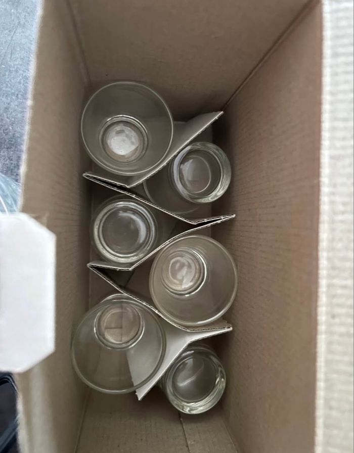 Verres à liqueur avec bouteille - photo numéro 3