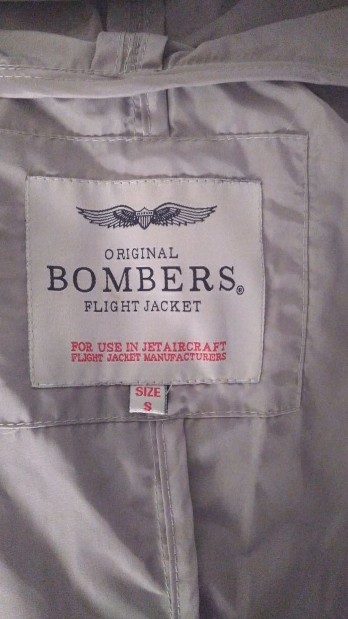 Blouson imperméable T.S/16 ans - photo numéro 4