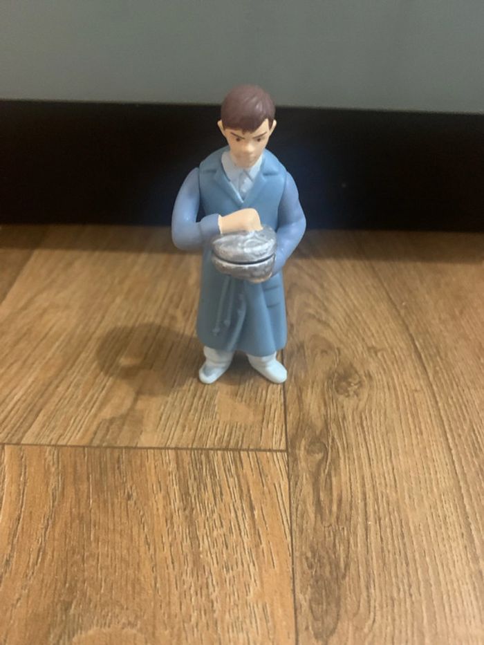 figurine edmund