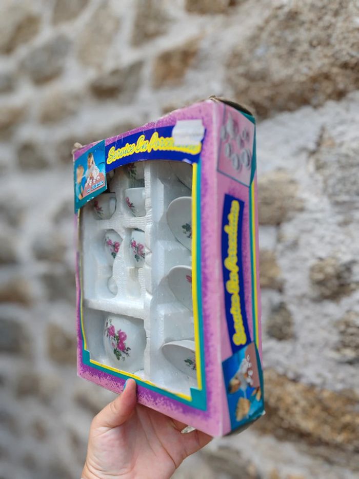 Dinette en porcelaine service à thé - photo numéro 8