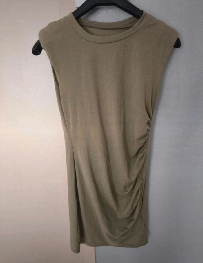 Robe.