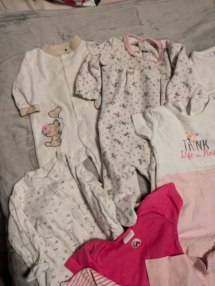 Lot vêtements 3 mois - photo numéro 7