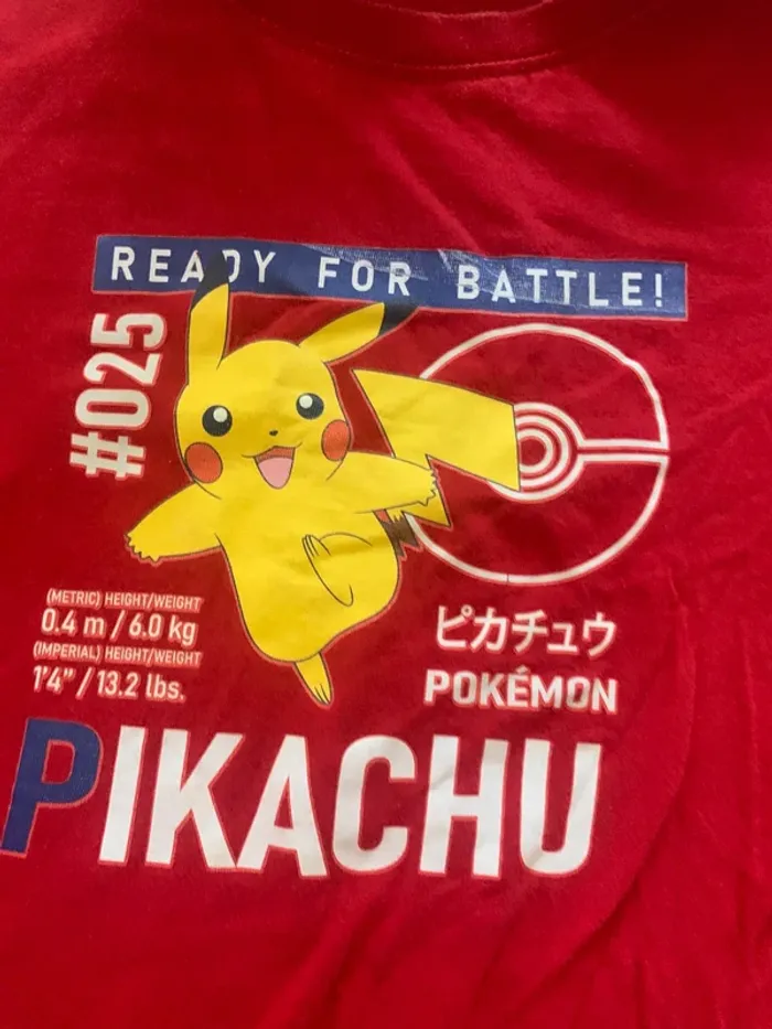 T-shirt rouge pikachu - photo numéro 3