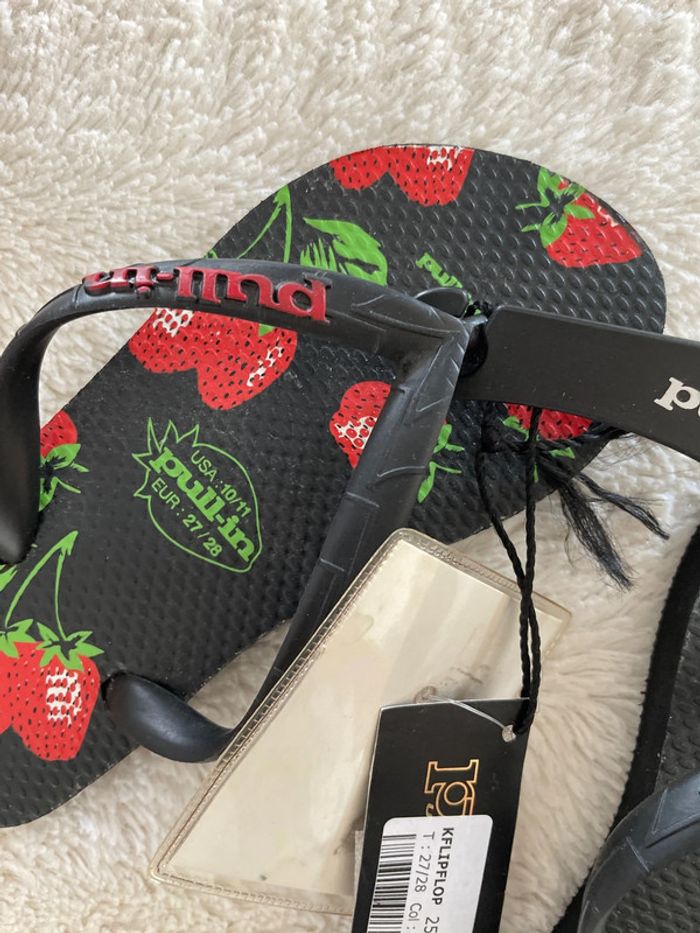 Tong enfants fraise 27 28 noires Pull-in neuves - photo numéro 3