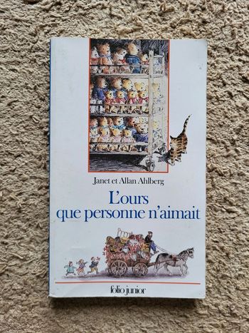 Roman jeunesse "L'ours qui personne n'aimait" de Janet et Allan Ahlberg