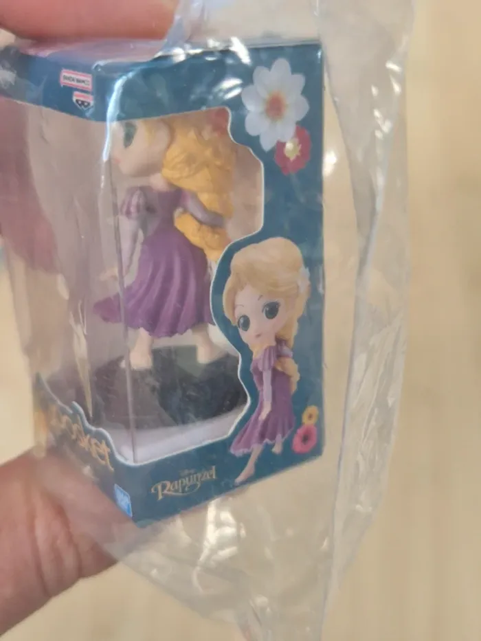 Gashapon Disney : figurine Qposket miniature Raiponce (Tangled) - photo numéro 3