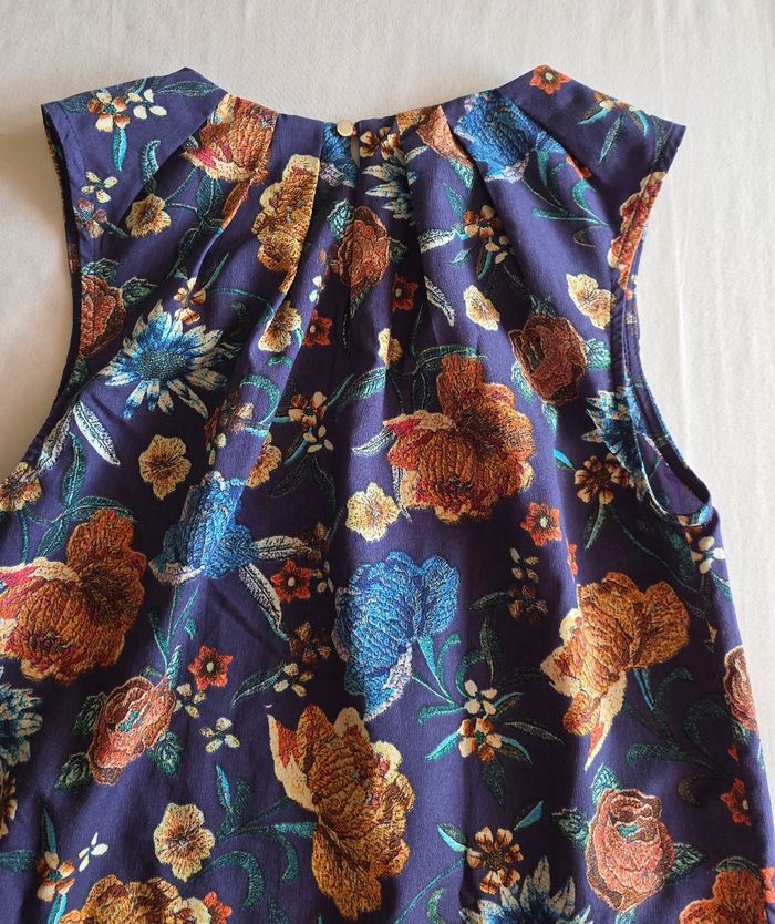 Mango MNG Collection Robe Courte Violette Bleue Imprimé Floral sans Manches Taille 34 XS - photo numéro 5