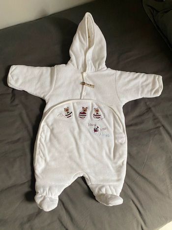 Pilote Kiabi Taille 1 mois