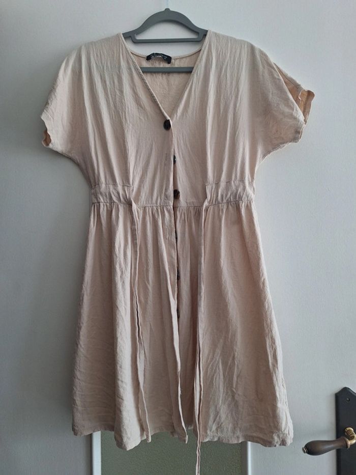 Très belle robe beige taille S Simplee