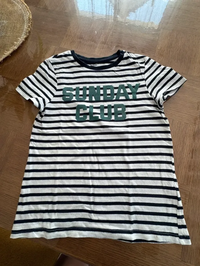 T-shirt