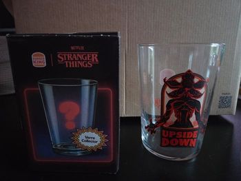 Verre Stranger Things Upside Down BK