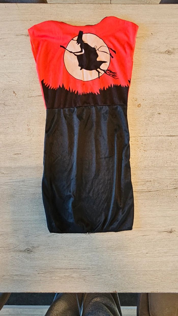 Robe sans manche noire/rouge d Halloween, taille 3/6 ans, nickel - photo numéro 2