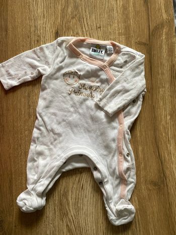Pyjama taille 1 mois