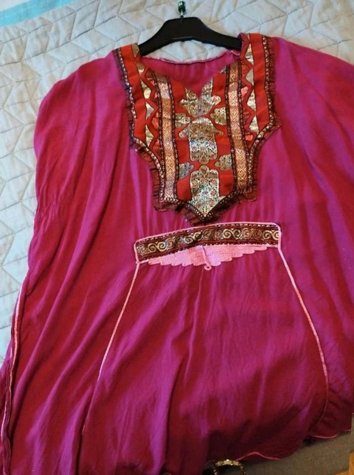 Jolie petite djellaba - photo numéro 2