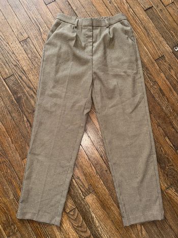 Pantalon artlove  Taille 36 Avec des fils de lurex Valeur 75 euros