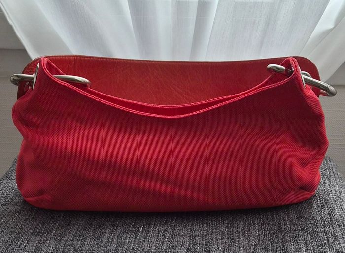 Sac à main corail de chez SEQUOIA