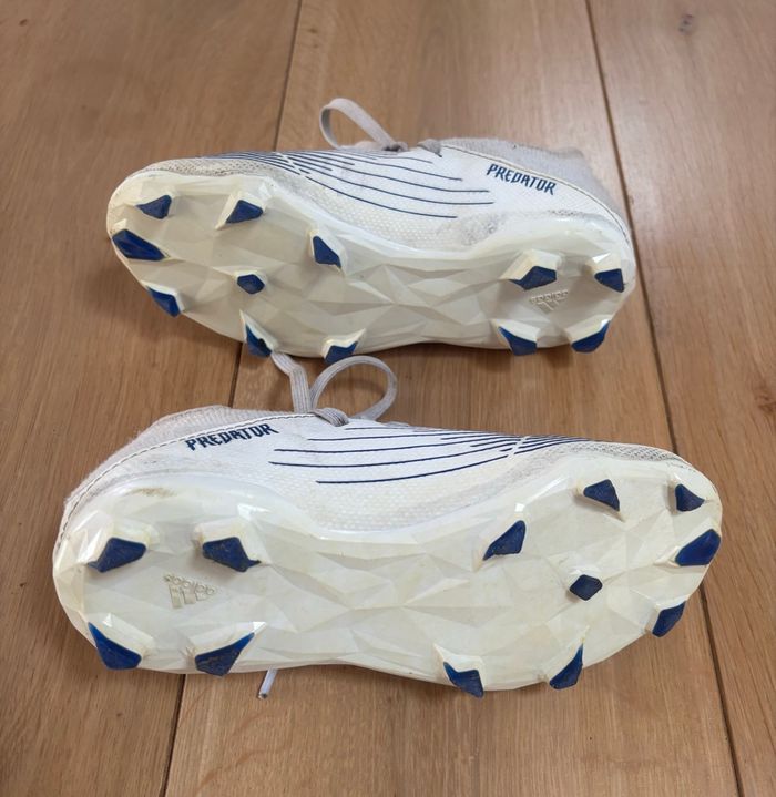 Chaussure de foot adidas - photo numéro 4