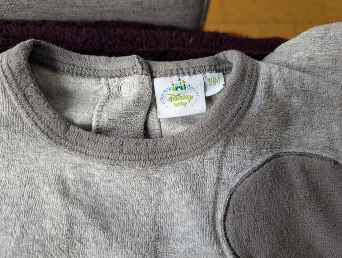 Lot de 4 pyjamas une pièce 18 mois - photo numéro 4