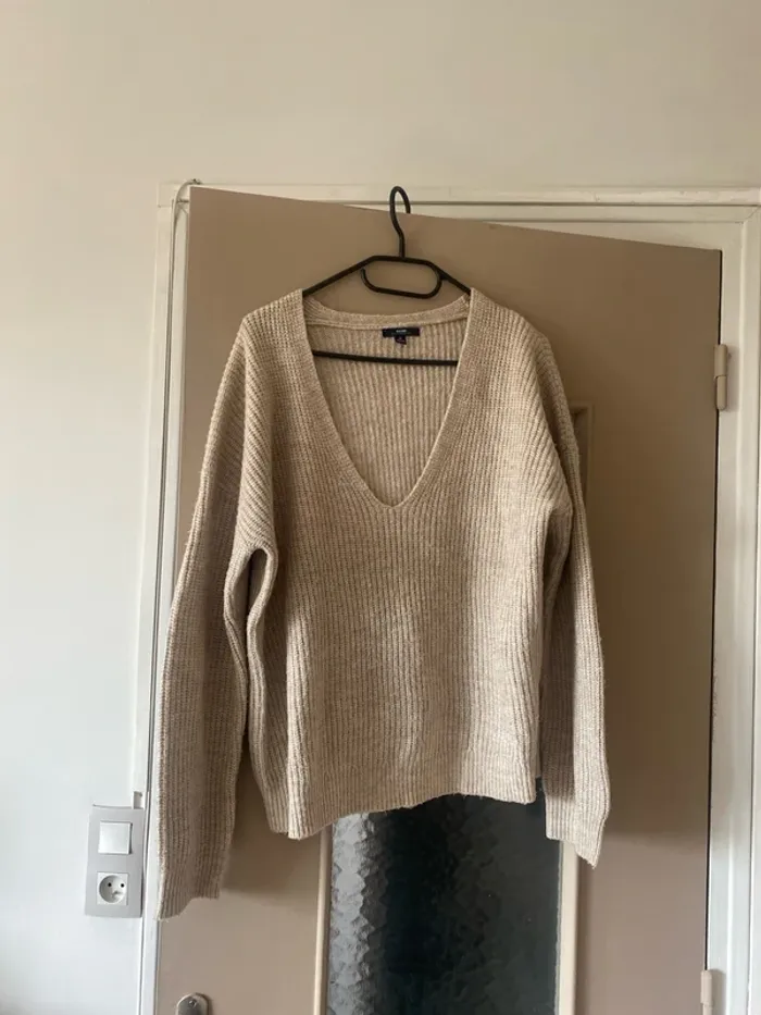 Pull beige