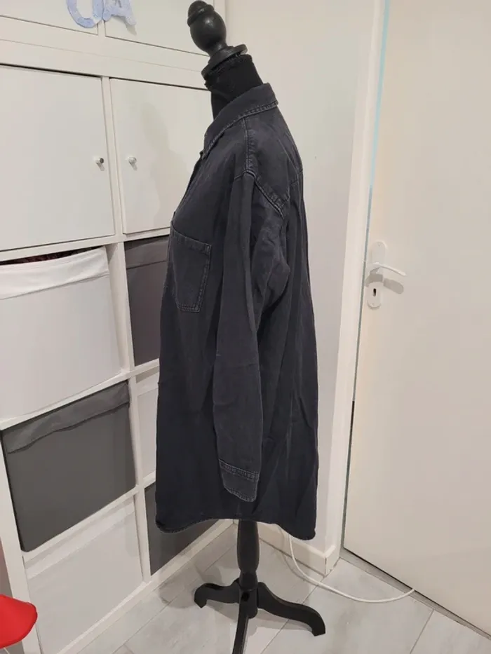 Chemise longue Pull & Bear, taille S. - photo numéro 2