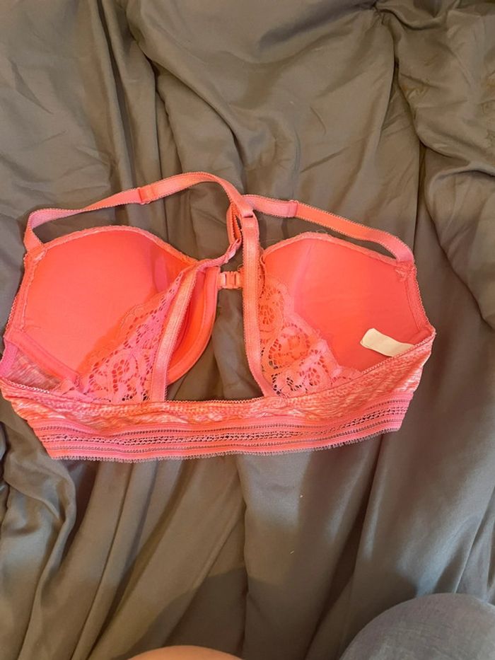 Brassière corail dentelle neuve – confort & féminité - photo numéro 2
