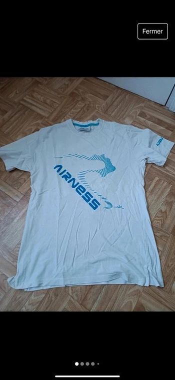 T-shirt Airness taille S en très bon état vintage