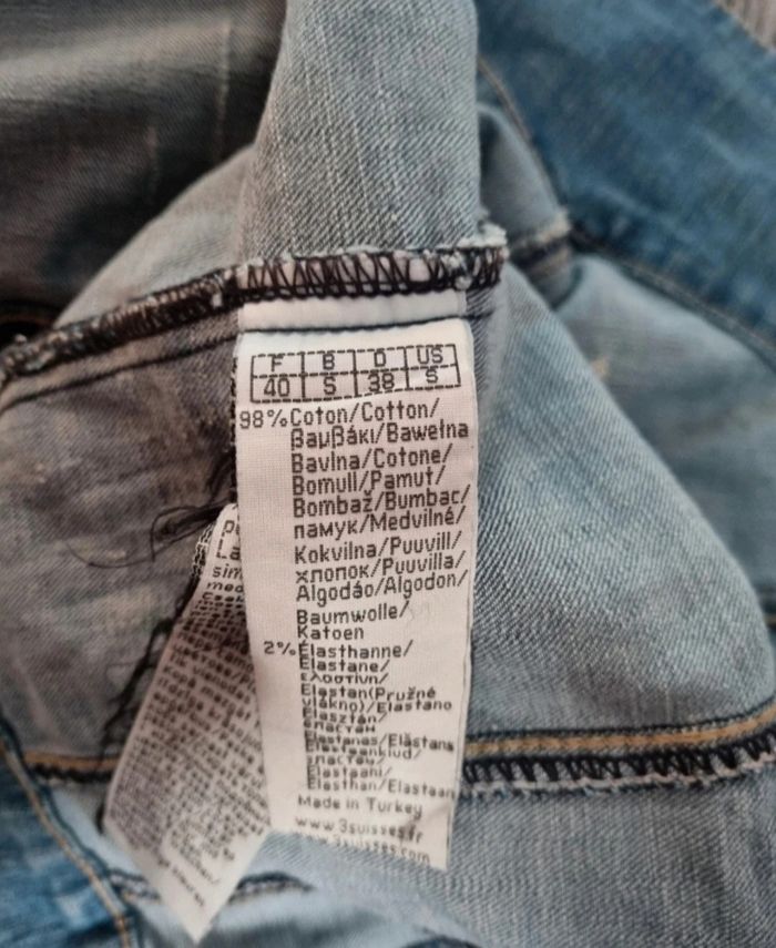 Veste en jean effet usé taille S - photo numéro 10