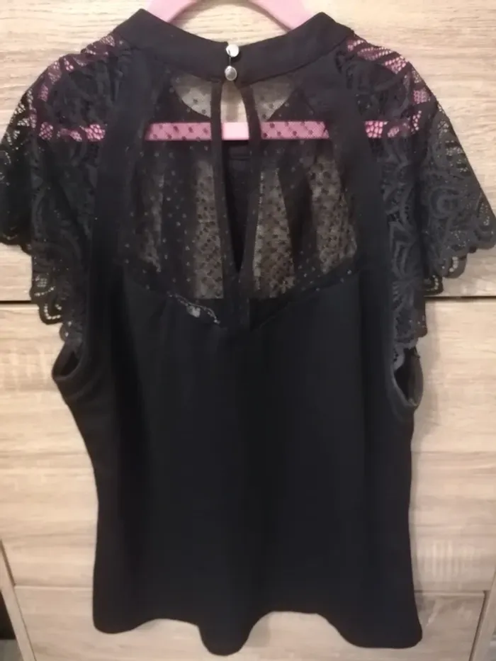 Haut noir Morgan en dentelle taille M - photo numéro 12