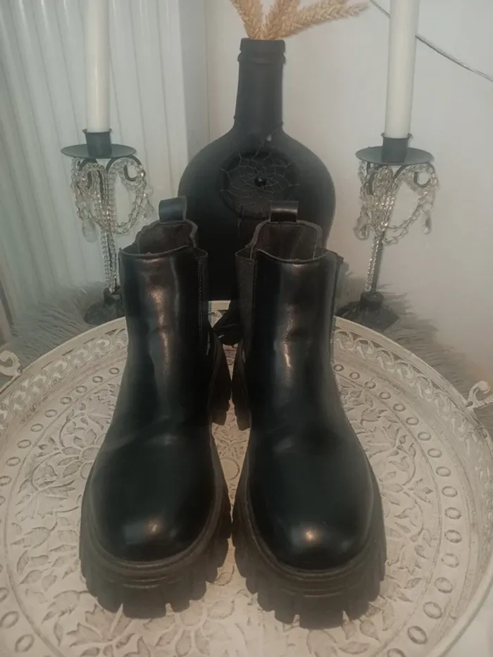 Magnifique paire de boots type Chelsea 38 - photo numéro 2