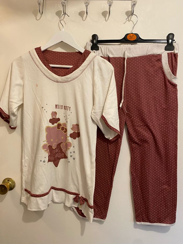 Pyjama 2 pièces T34/ 36 - photo numéro 2