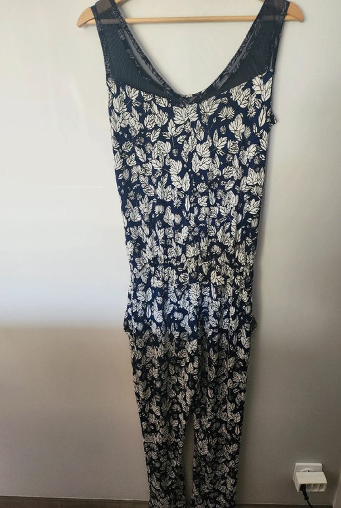 combi pantalon bleue marine et blanche taille 38 Formul excellent état