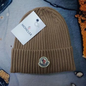 Bonnet Moncler Marron neuf